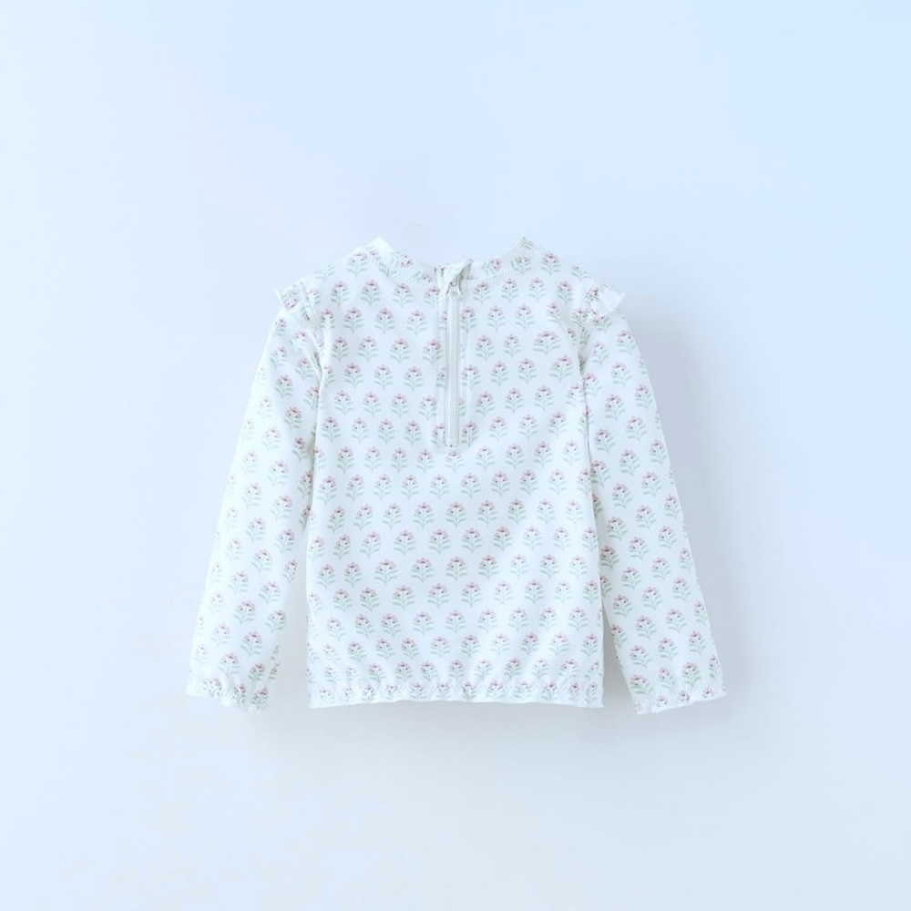 Zara Girls Rash Guard - Picture 4 of 4